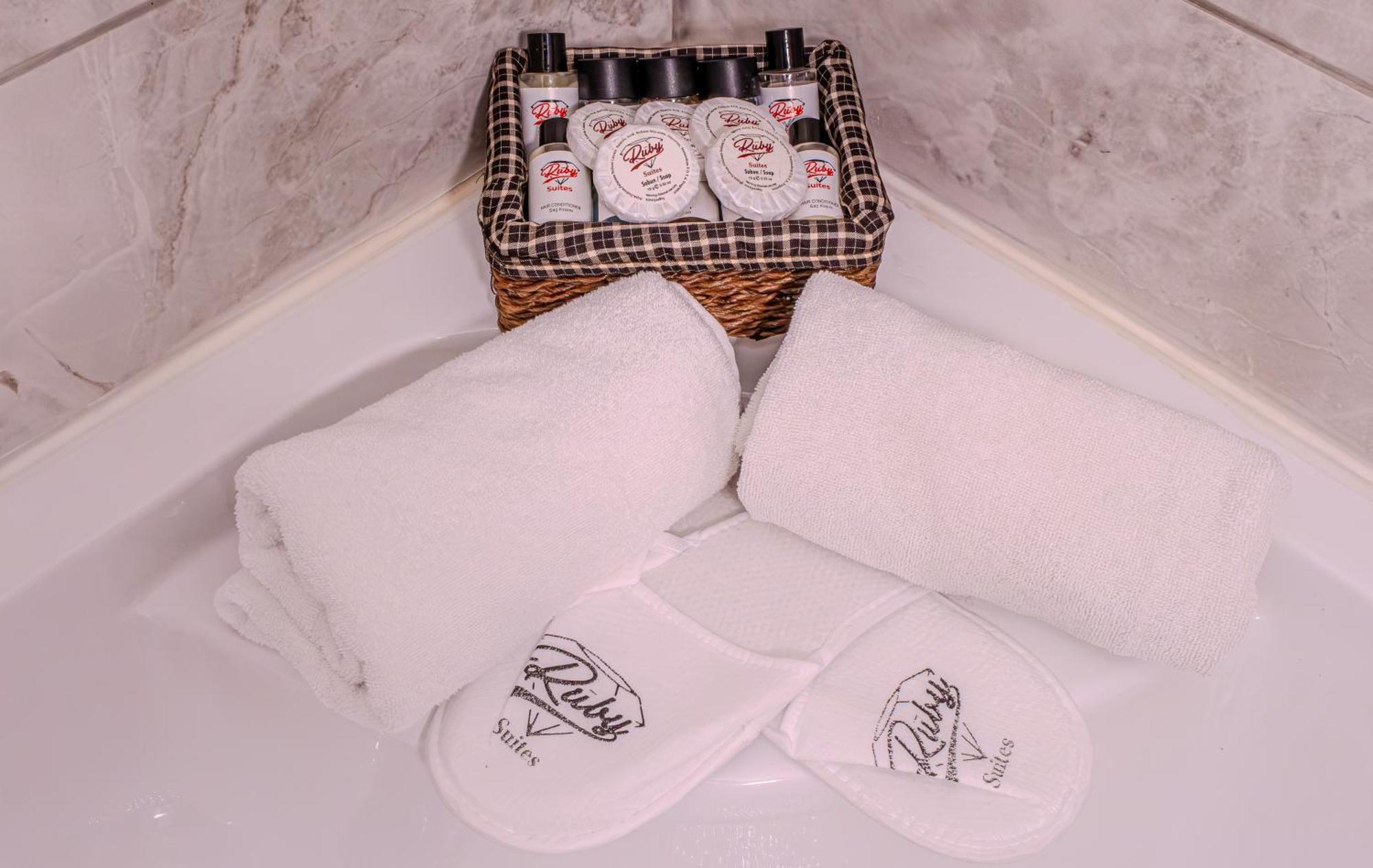 Ruby Hotel Istanbul Ngoại thất bức ảnh